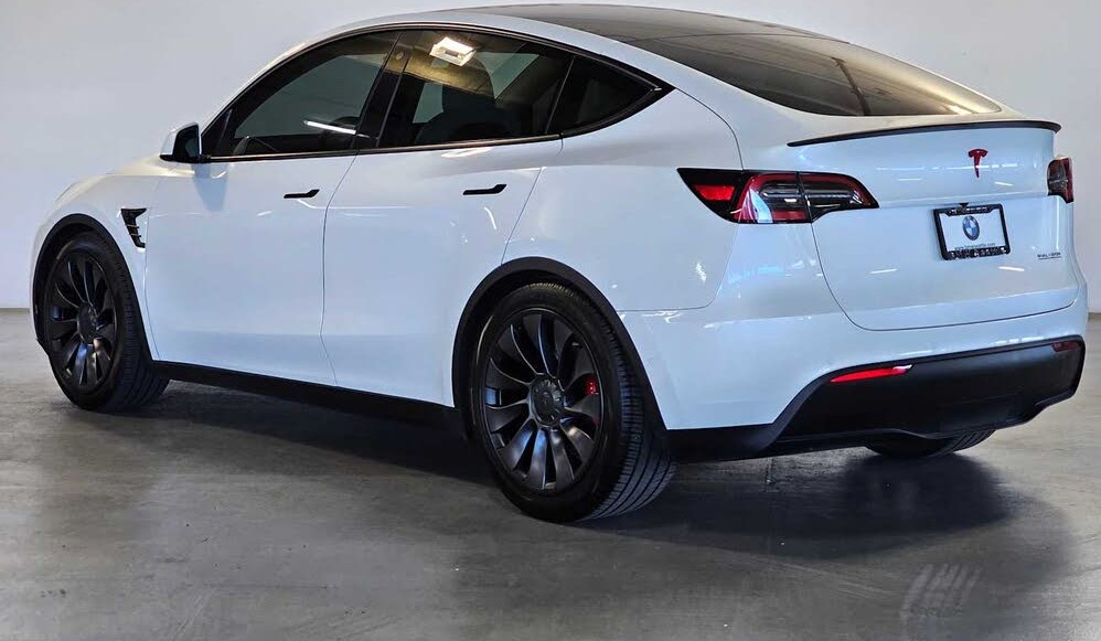 Well-Maintained 2020 Tesla Model Y Performance AWD SUV