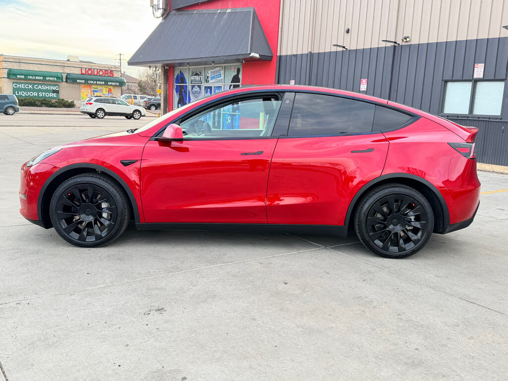 Well-Maintained 2021 Tesla Model Y Long Range AWD SUV