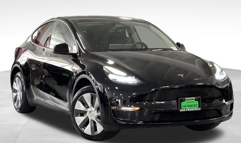2024 Tesla Model Y Long Range AWD – Premium Electric SUV
