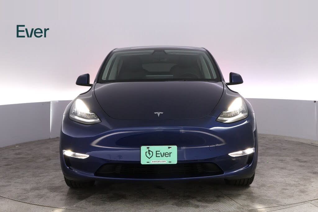 2022 Tesla Model Y AWD – Advanced Electric Performance SUV