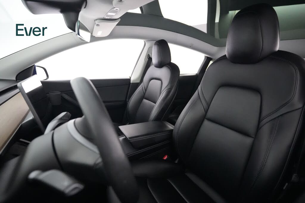 2022 Tesla Model Y AWD – Advanced Electric Performance SUV