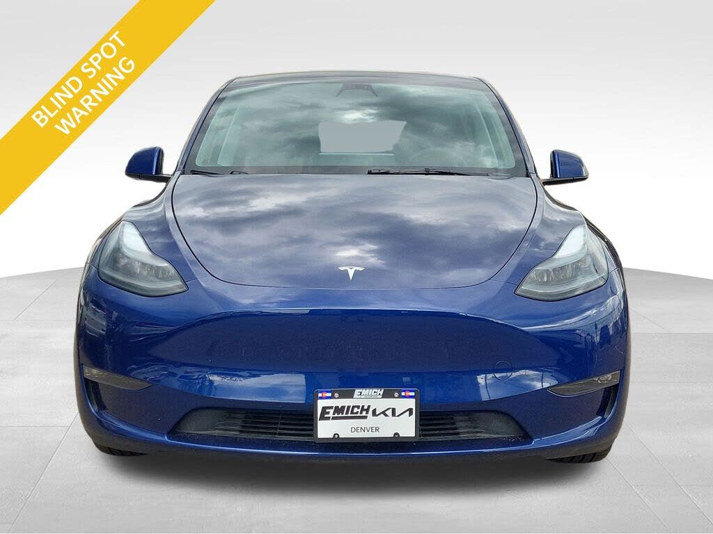 High-Performance Electric SUV: 2023 Tesla Model Y AWD