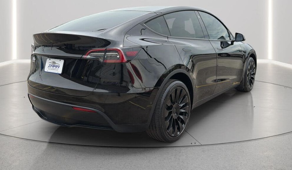 2022 Tesla Model Y Long Range AWD – Premium EV SUV