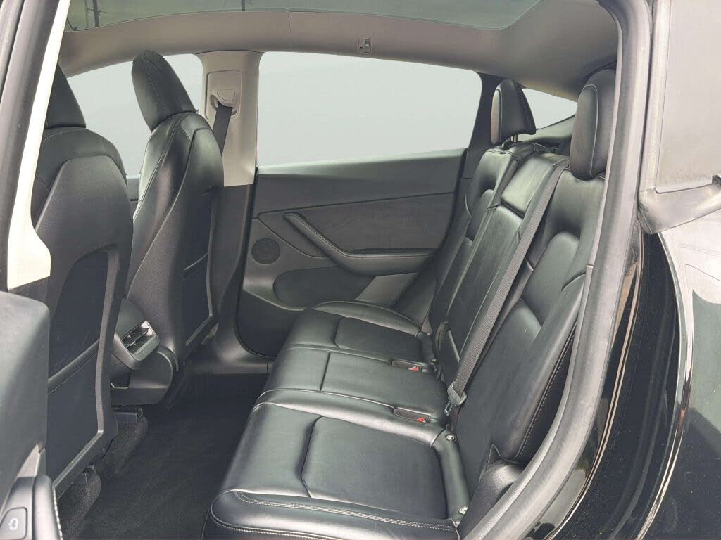 2022 Tesla Model Y Long Range AWD – Premium EV SUV