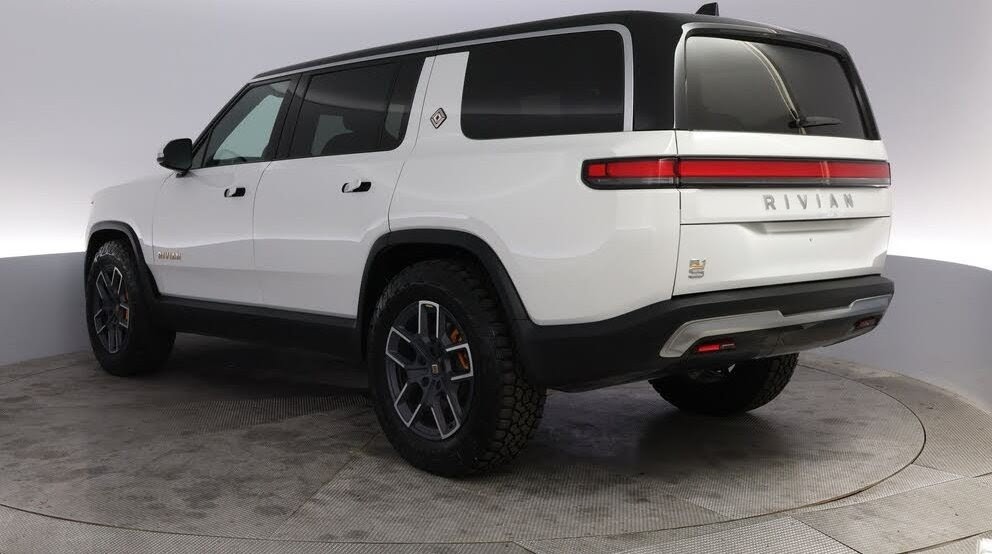 2024 Rivian R1S Adventure Quad Motor AWD -SUV