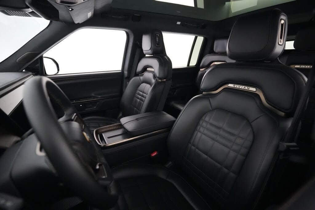 Used 2025 Rivian R1S Ascend Tri Max Motor -SUV