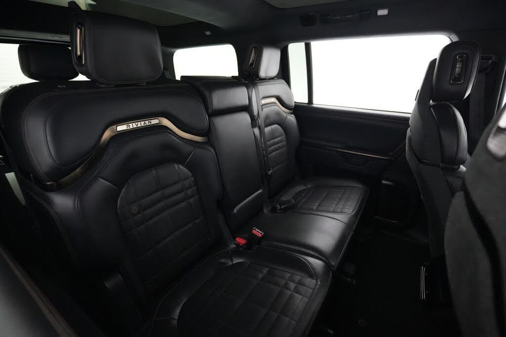 Used 2025 Rivian R1S Ascend Tri Max Motor -SUV