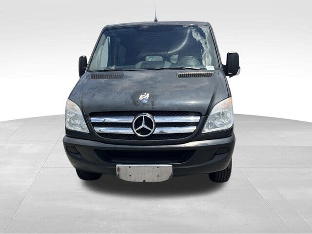 Spacious 2013 Mercedes-Benz Sprinter 2500 144 WB Passenger Van