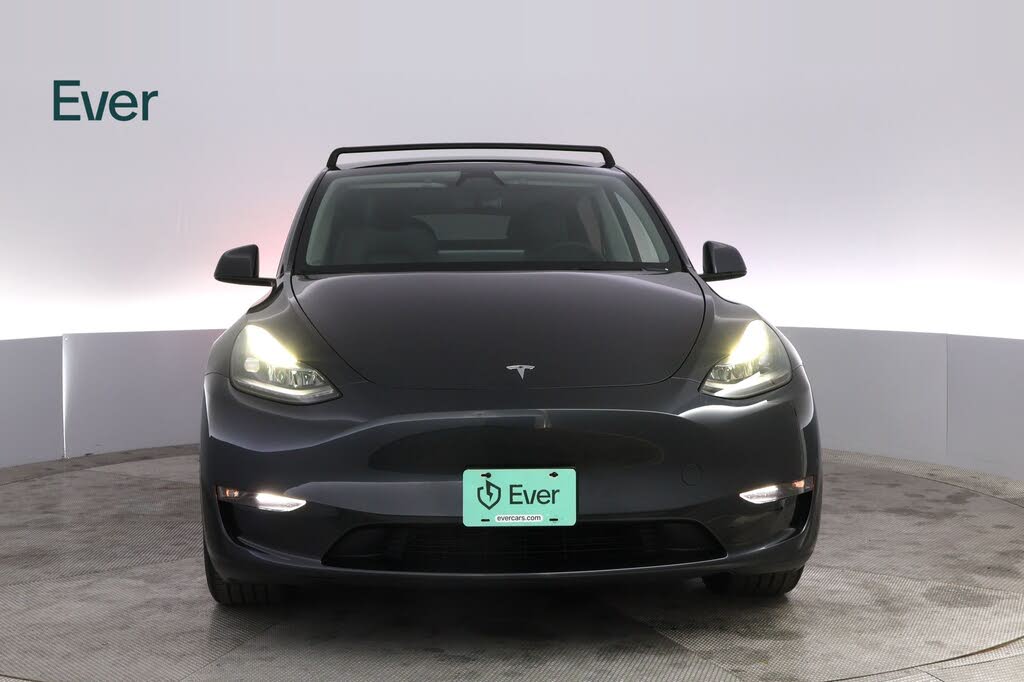 2024 Tesla Model Y Long Range AWD – Electric SUV