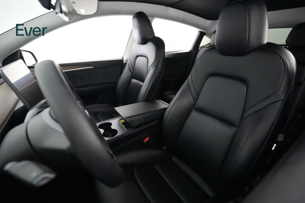 2024 Tesla Model Y Long Range AWD – Electric SUV
