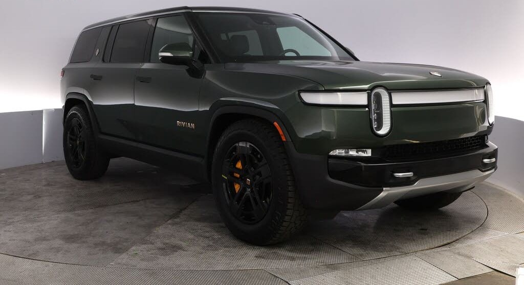2023 Rivian R1S Adventure Quad Motor - SUV