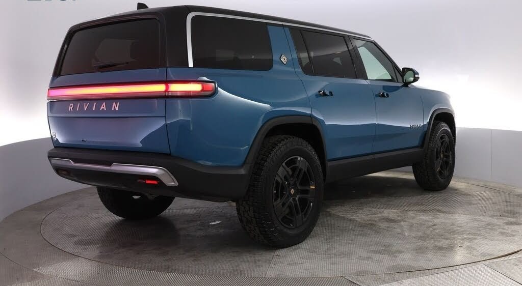 2024 Rivian R1S Adventure Dual Motor -SUV