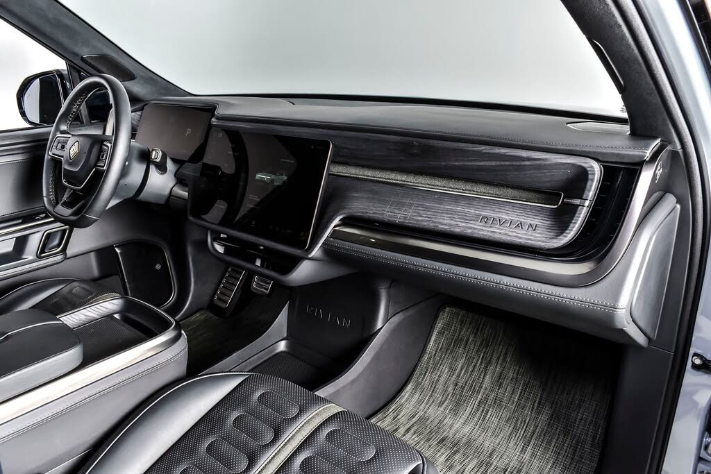 2024 Rivian R1S Adventure Quad Motor -SUV