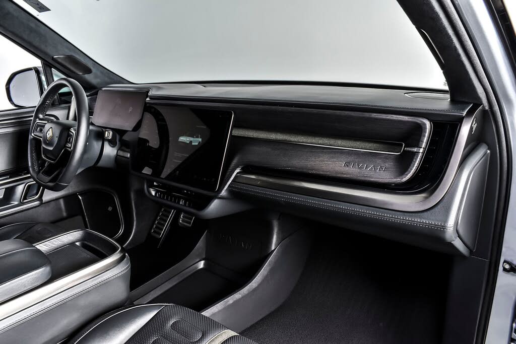 2024 Rivian R1S Adventure Dual Motor AWD -SUV