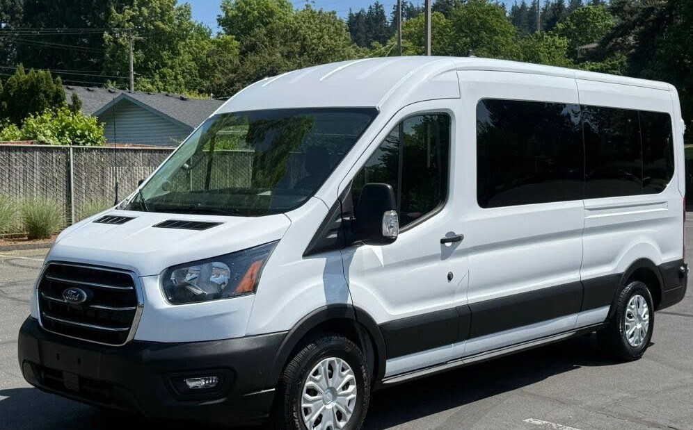 2024 Ford Transit Passenger 350 XLT