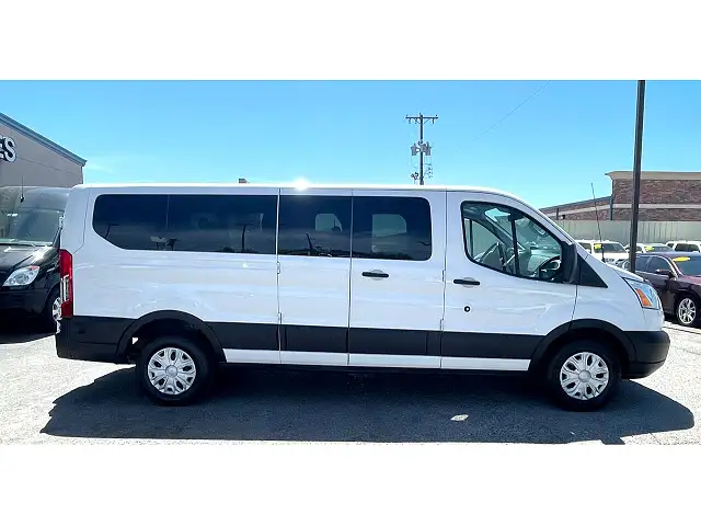 2015 Ford Transit XLT – Reliable Full-Size Passenger Van