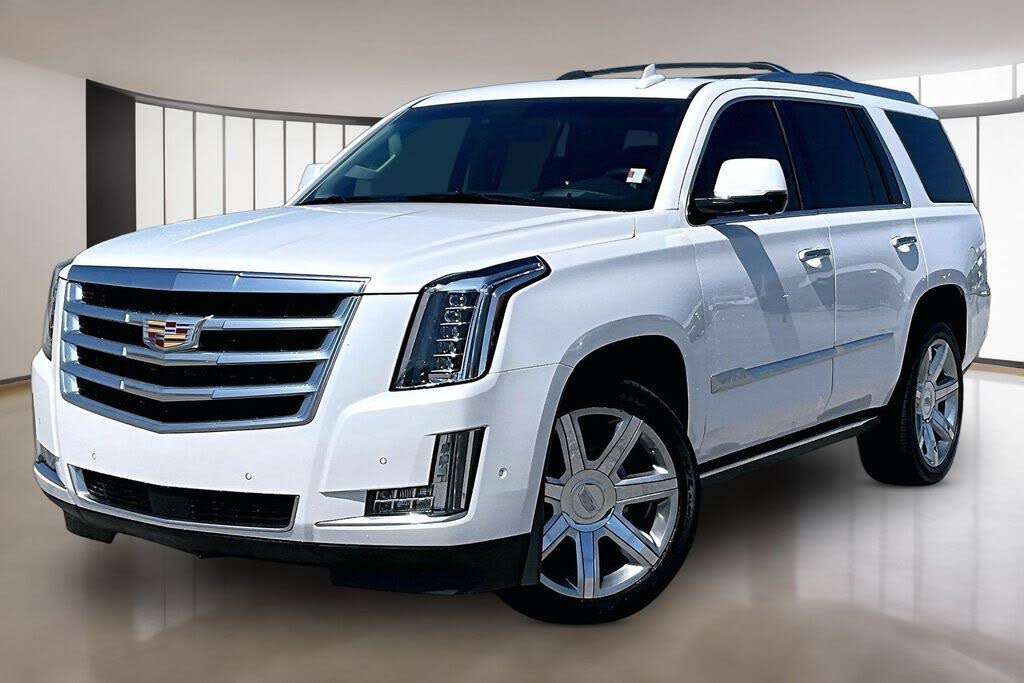 Luxury SUV Excellence: 2019 Cadillac Escalade Premium Luxury