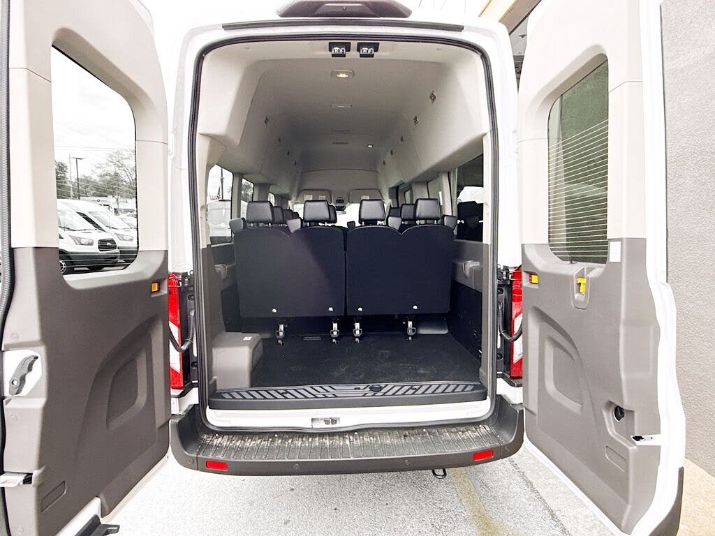 2026 Ford Transit Passenger 350 HD XL