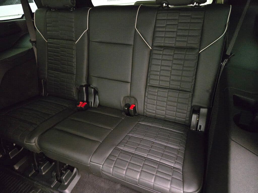 2025 Cadillac Escalade Sport Platinum 4WD SUV with Low Miles