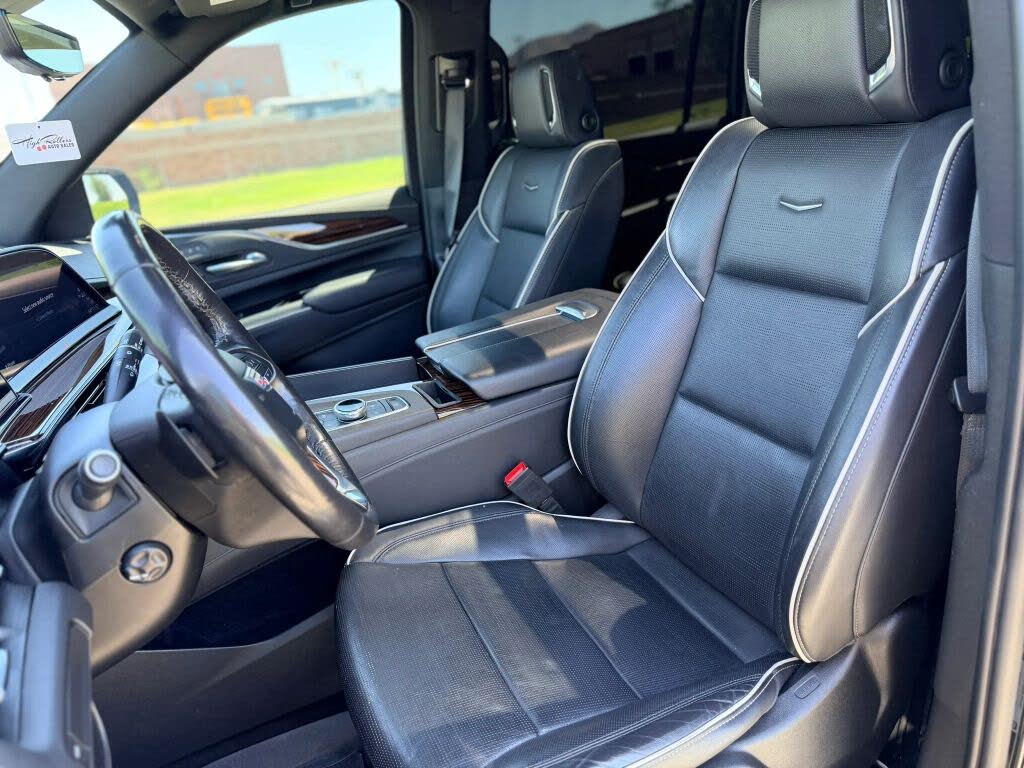 2022 Cadillac Escalade ESV Premium Luxury RWD – Luxury SUV