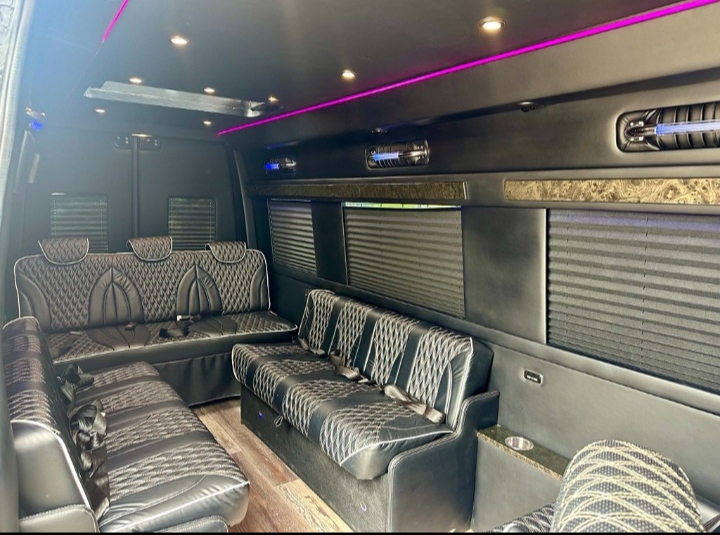 2022 Mercedes Benz Sprinter