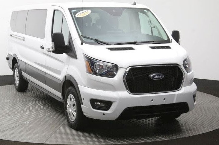 2024 Ford Transit Passenger 350 XLT