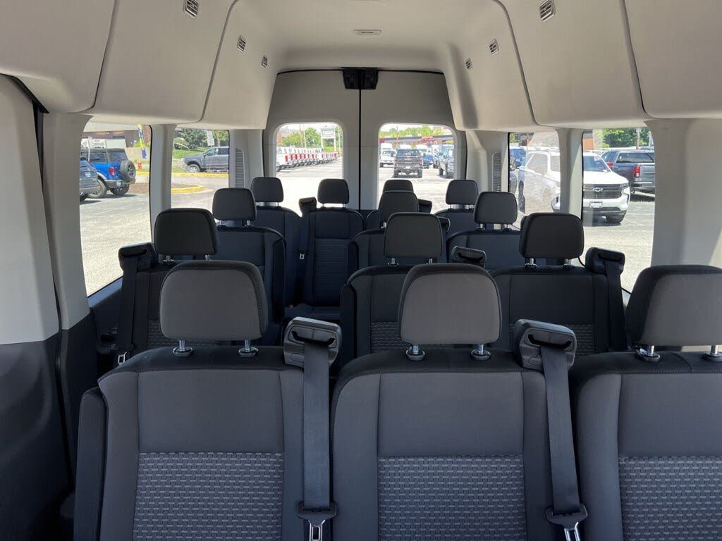 2026 Ford Transit Passenger 350 HD XLT
