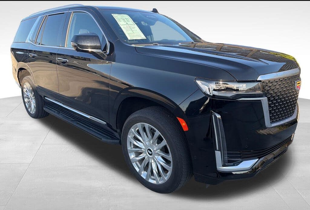 2023 Cadillac Escalade Premium 4WD – Low Mileage Luxury SUV