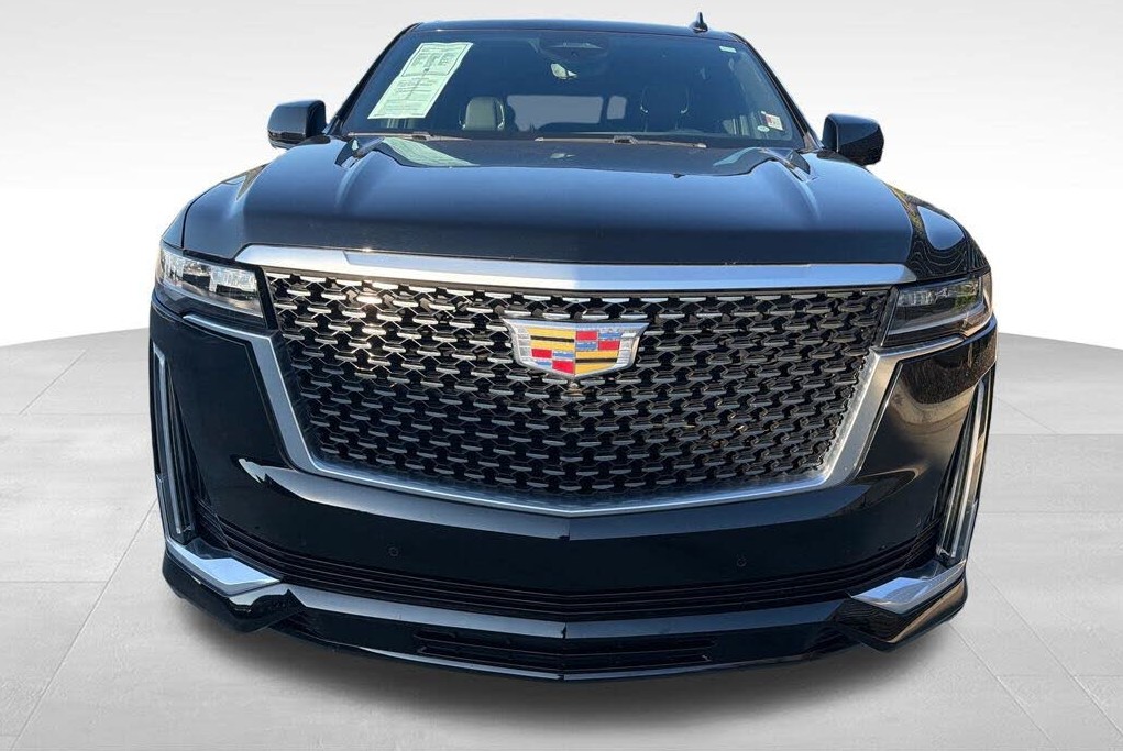 2023 Cadillac Escalade Premium 4WD – Low Mileage Luxury SUV
