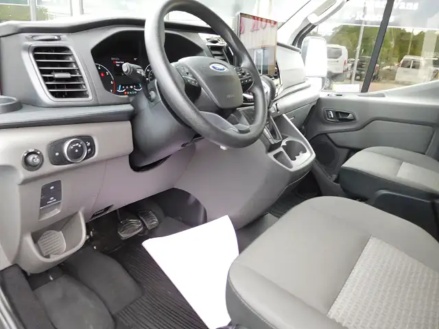 2024 Ford Transit Passenger XLT