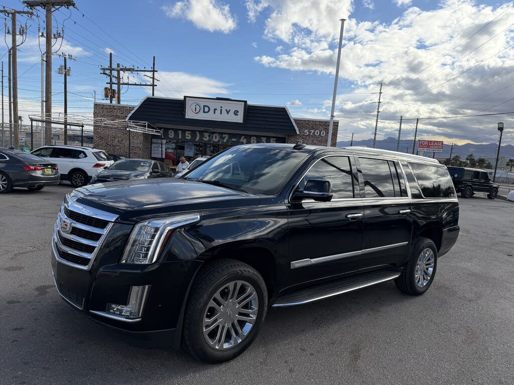 Well-Equipped 2020 Cadillac Escalade ESV RWD   SUV