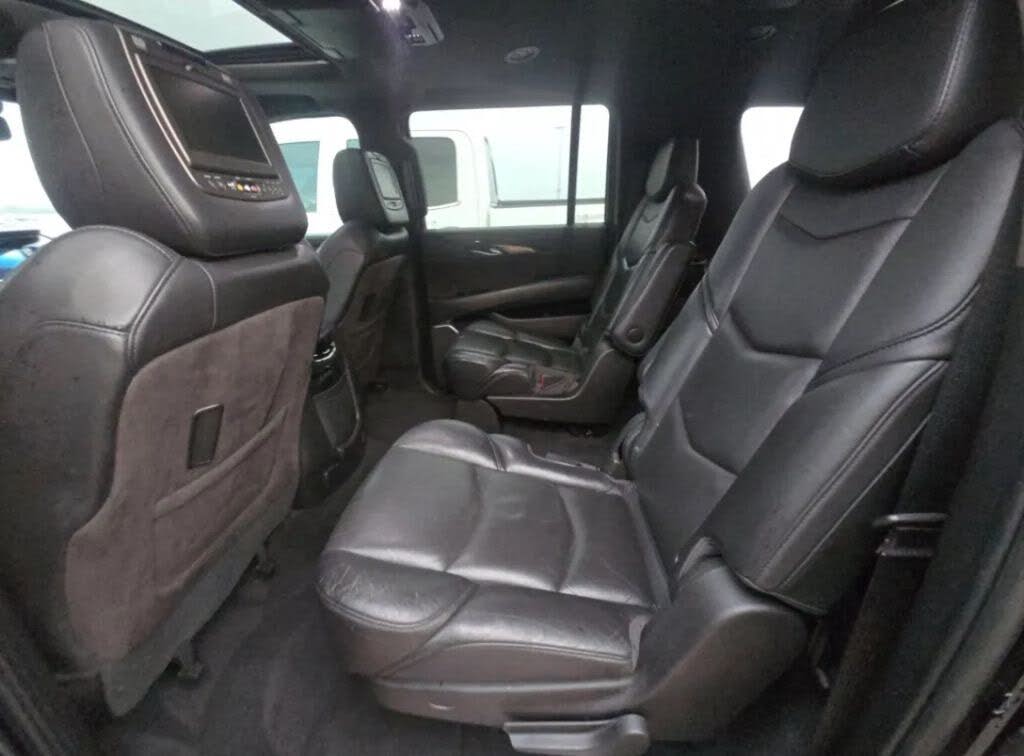 Spacious 2018 Cadillac Escalade ESV Platinum SUV