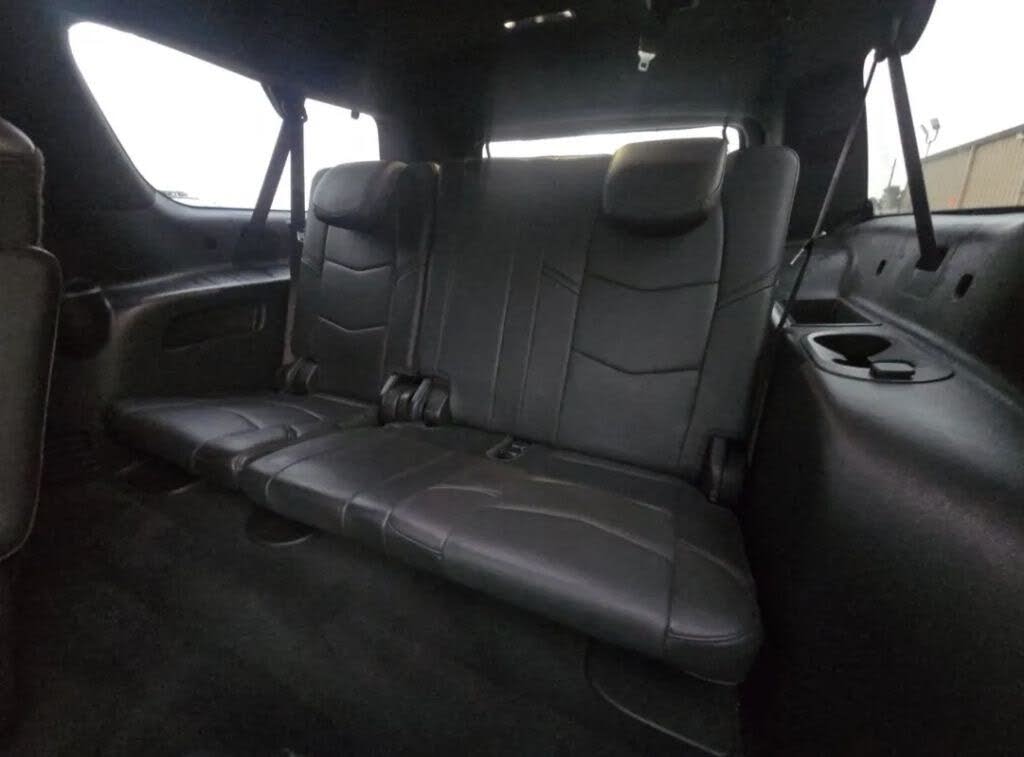 Spacious 2018 Cadillac Escalade ESV Platinum SUV