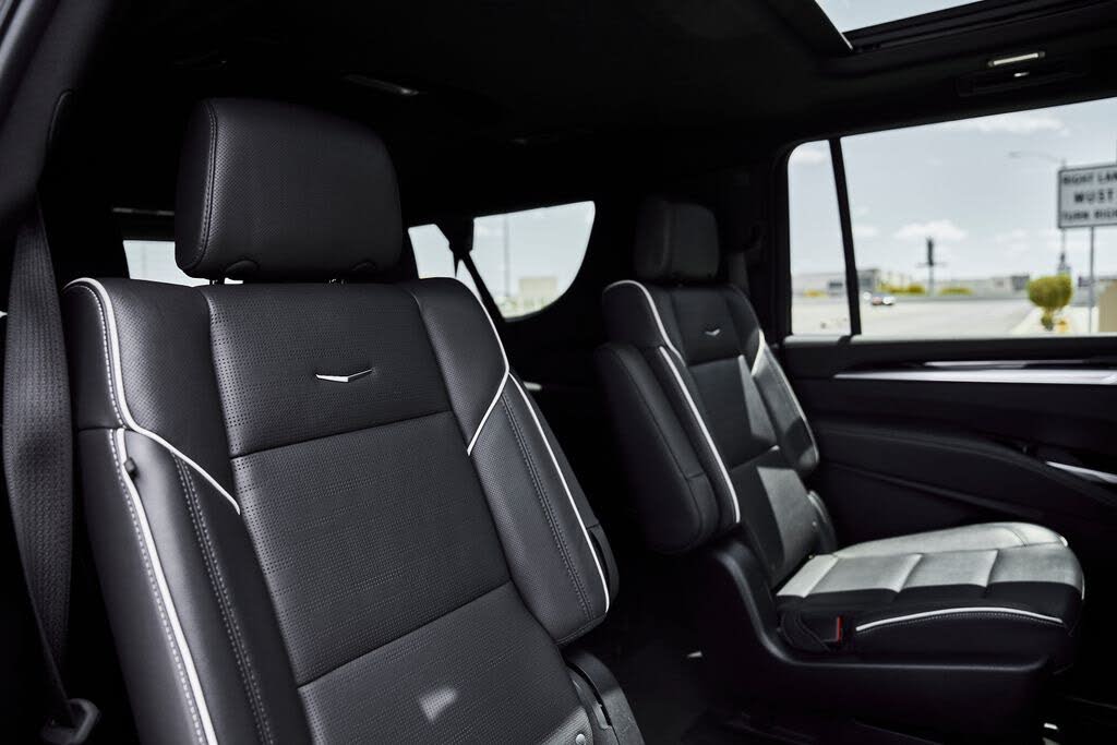 Luxury SUV Excellence – 2025 Cadillac Escalade ESV Sport 4WD