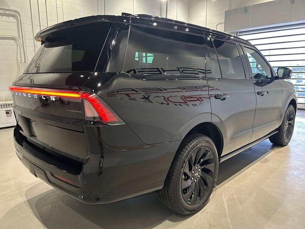 2026 Lincoln Navigator Reserve