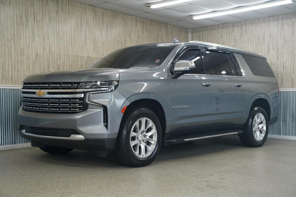 Premium Family SUV: 2021 Chevrolet Suburban Premier RWD