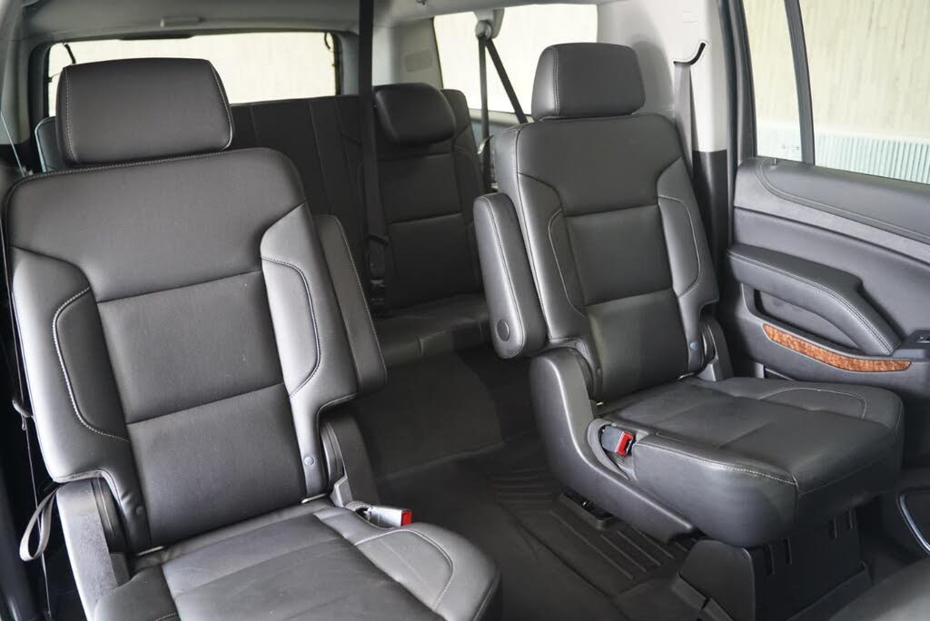 Spacious and Capable 2020 Chevrolet Suburban 1500 Premier SUV