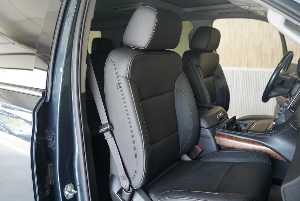 Spacious and Capable 2020 Chevrolet Suburban 1500 Premier SUV