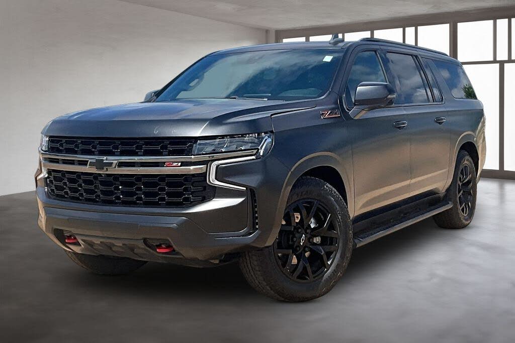 2022 Chevrolet Suburban Z71 4WD – Powerful V8 Performance SUV