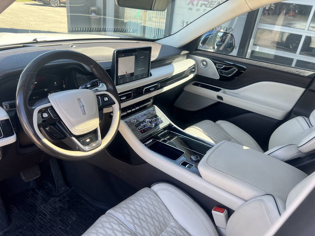 2020 Lincoln Aviator Black Label
