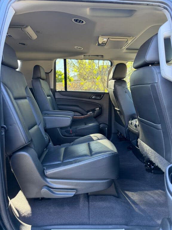 2019 Chevrolet Suburban 1500 Premier RWD – Spacious SUV