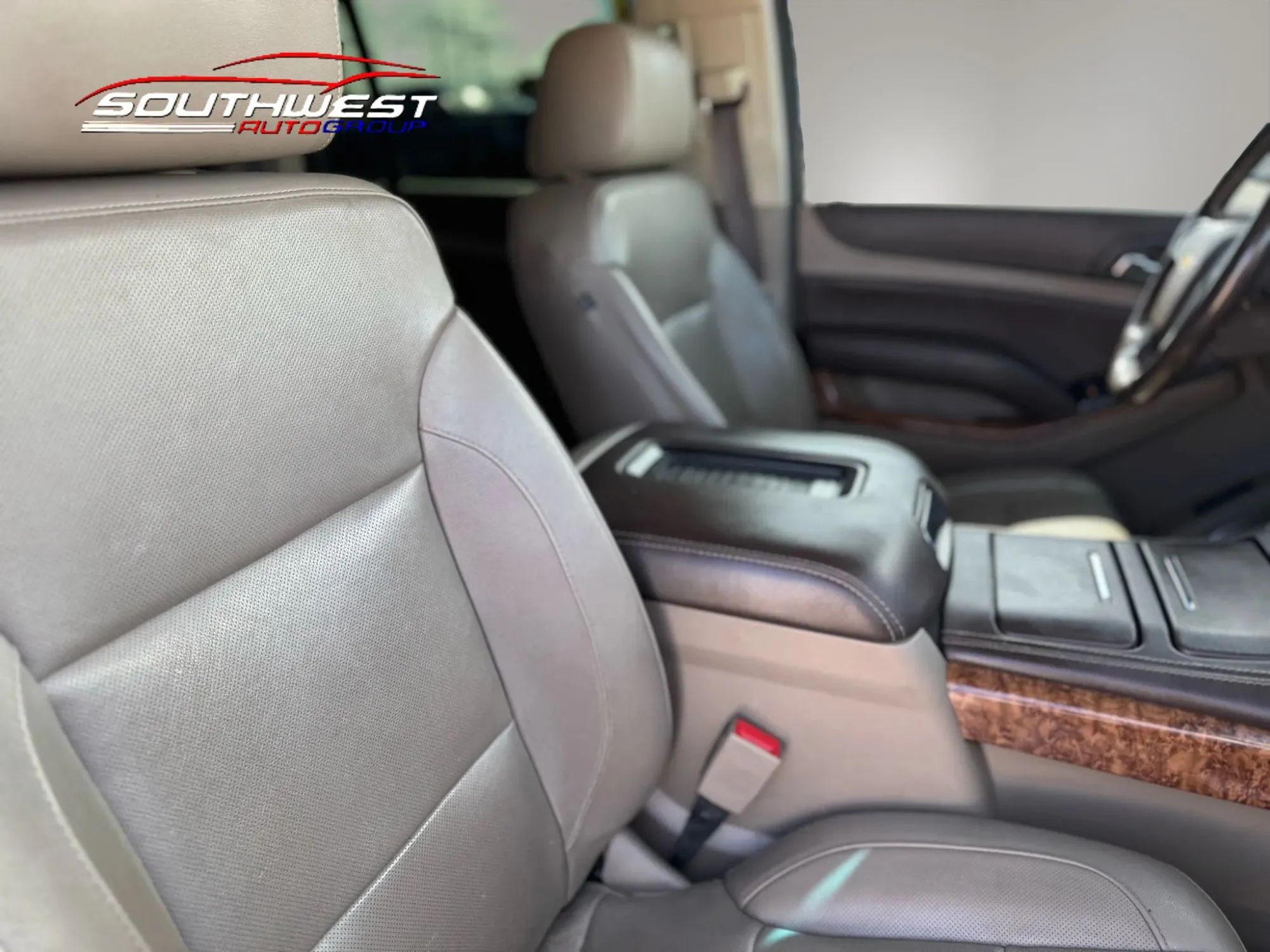 Premium SUV: 2019 Chevrolet Suburban 1500 Premier