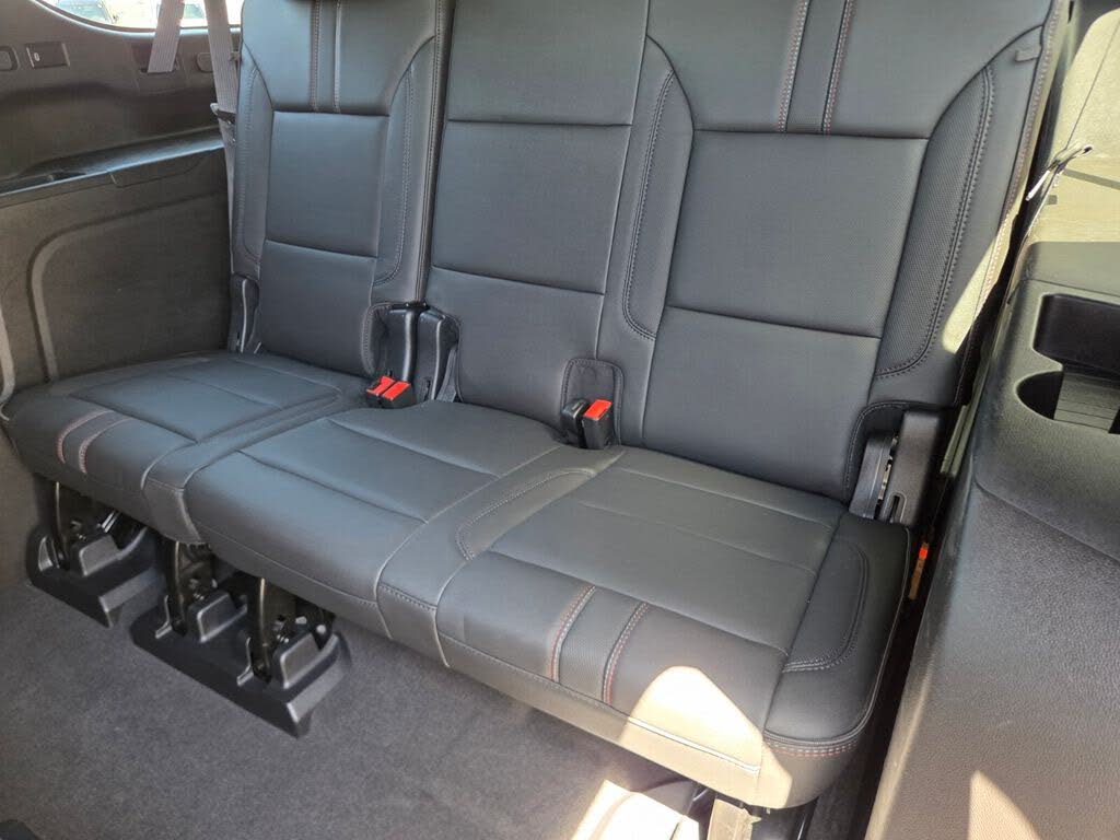 Well-Maintained 2021 Chevrolet Suburban RST 4WD SUV