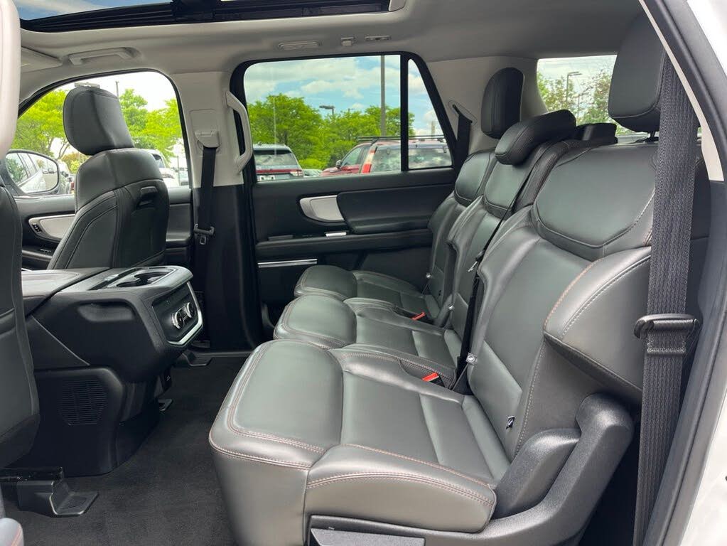 2025 Ford Expedition MAX Active 4WD