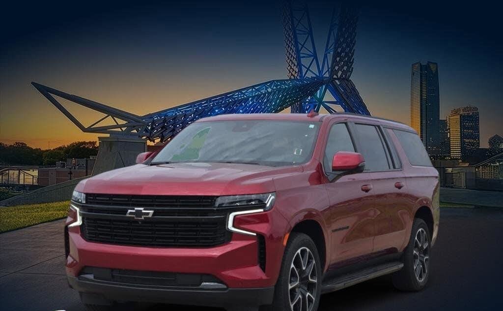 Well-Equipped 2023 Chevrolet Suburban RST 4WD SUV