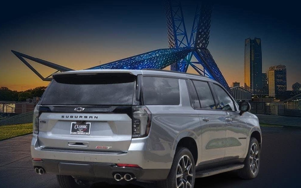 2026 Chevrolet Suburban RST 4WD – Brand-New SUV