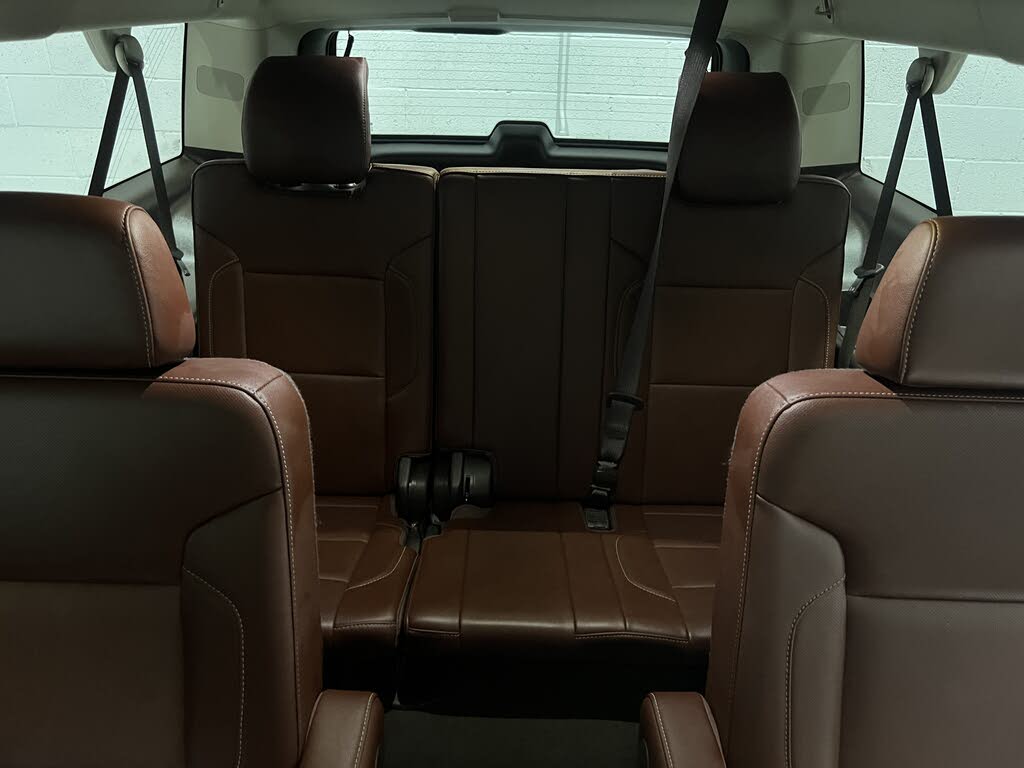 2019 Chevrolet Suburban 1500 Premier 4WD – Luxury SUV