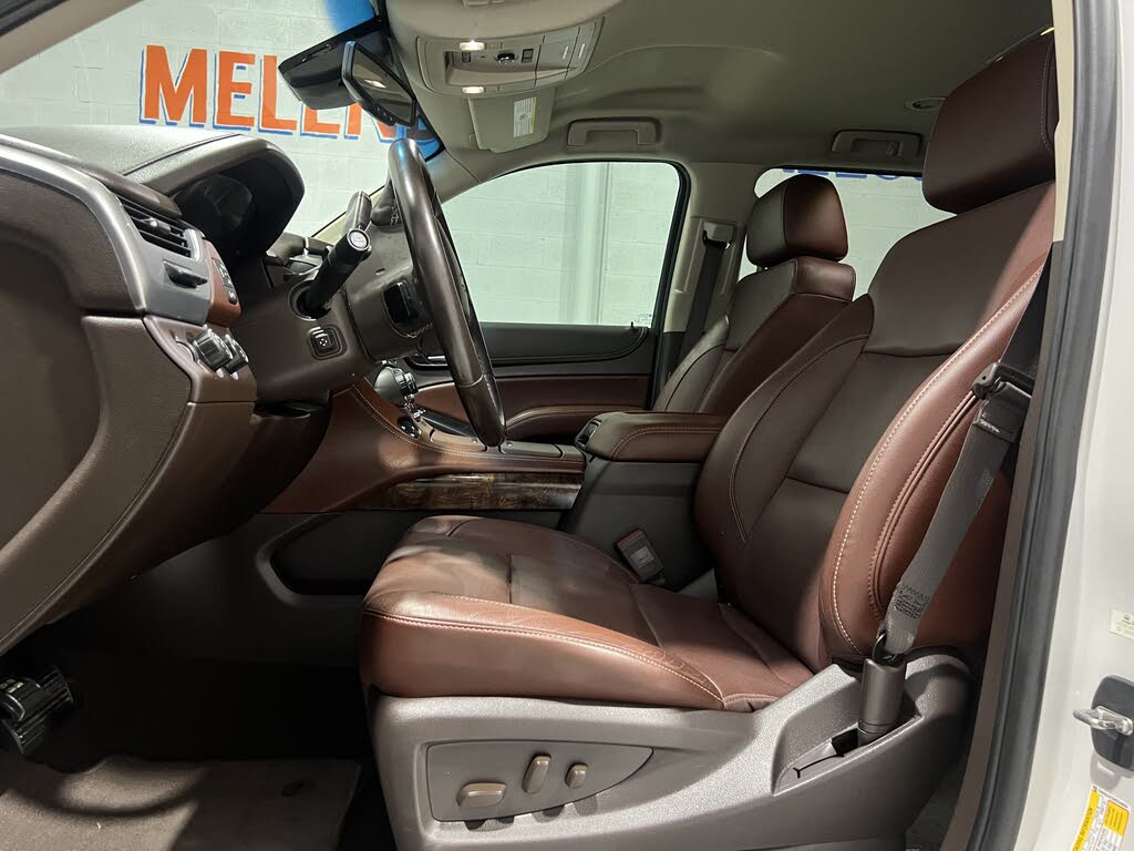 2019 Chevrolet Suburban 1500 Premier 4WD – Luxury SUV