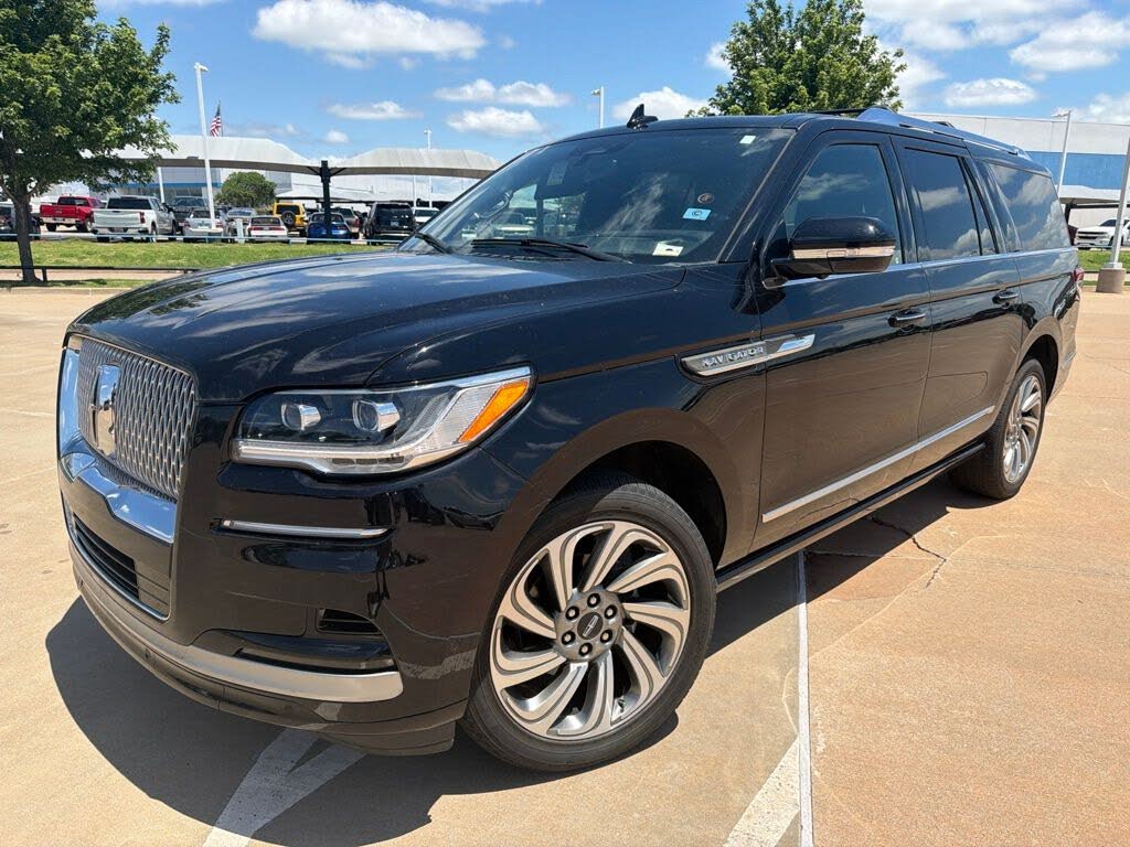 2022 Lincoln Navigator L Reserve 4WD