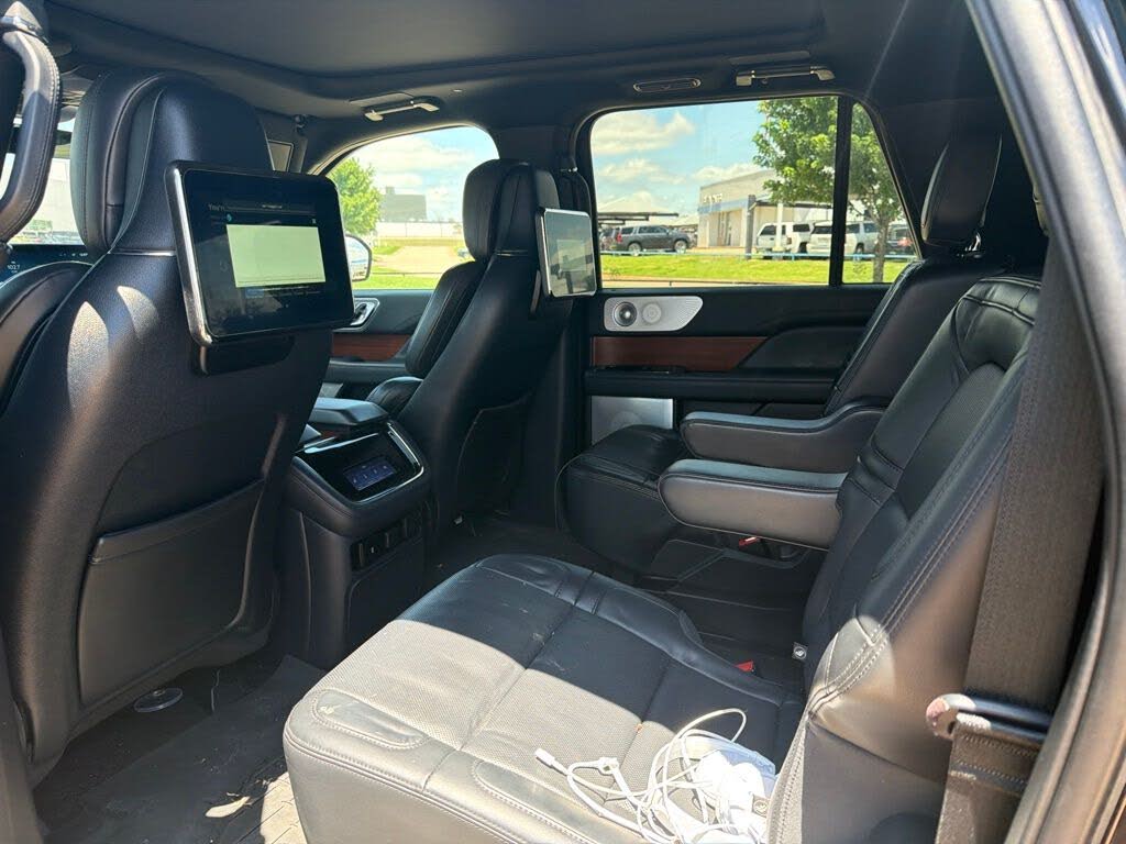 2022 Lincoln Navigator L Reserve 4WD